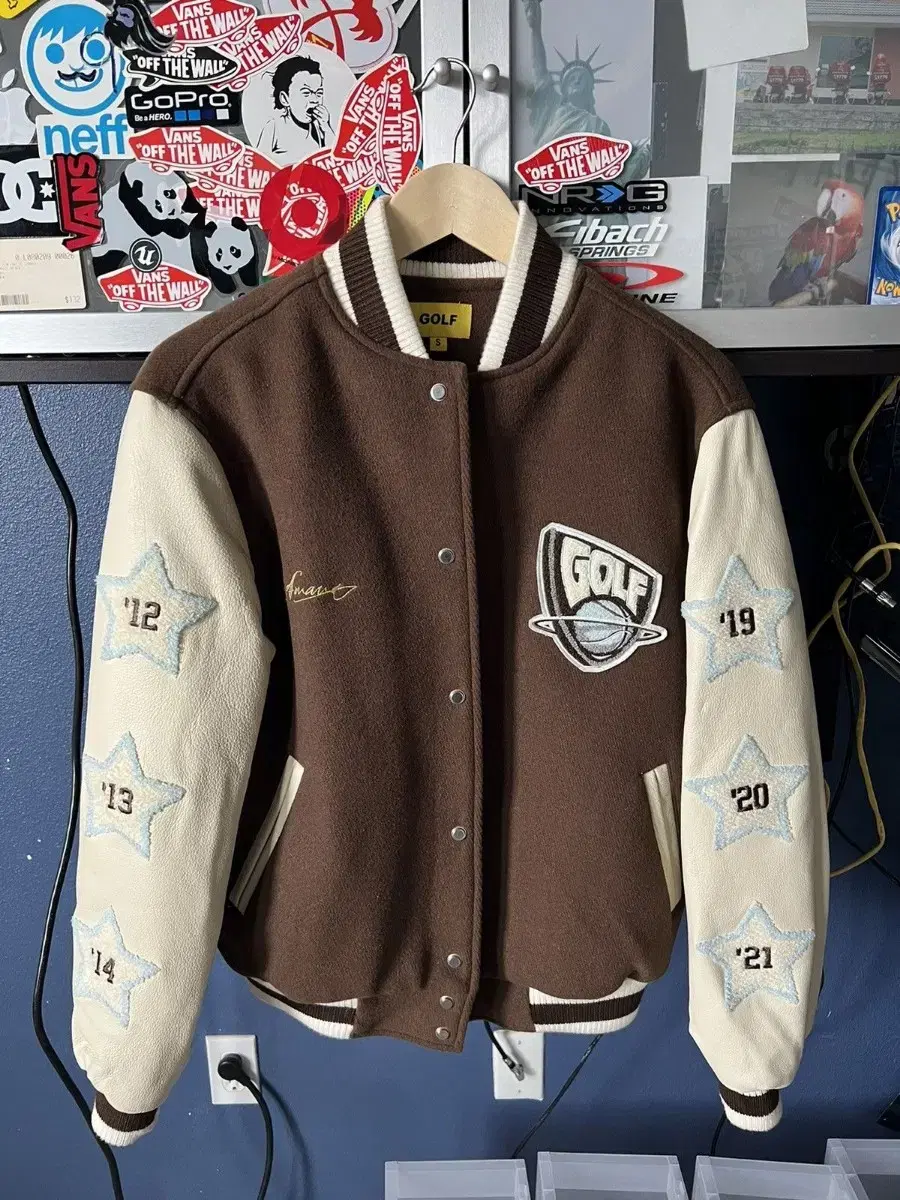 L) 골프왕 NBA챔피언쉽 레터맨 브라운 자켓 golfwang