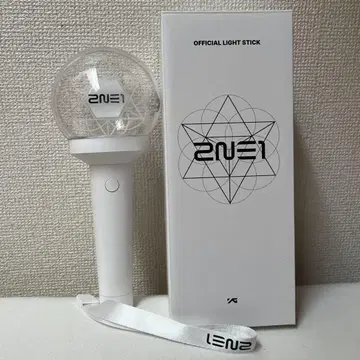 2NE1 공식 응원봉 화이트