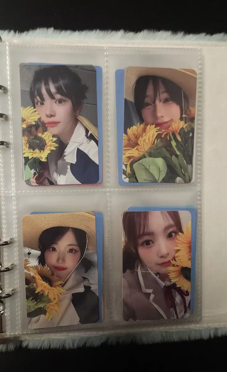 QWER 고민중독 포카 팝니다