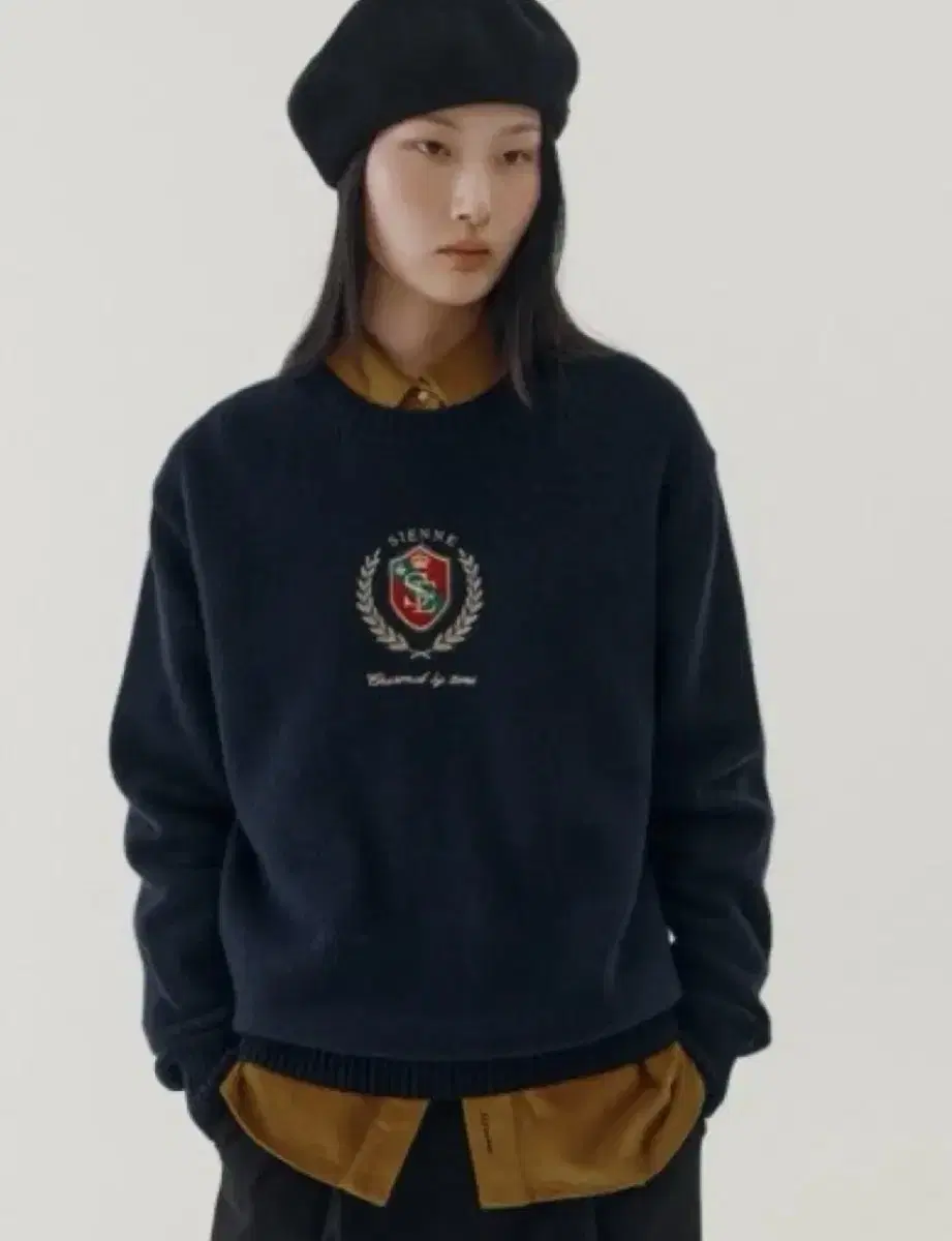 (Genuine) Cienne knit navy S size