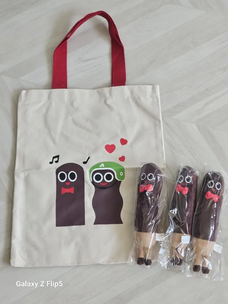 Pepero doll and eco-bag