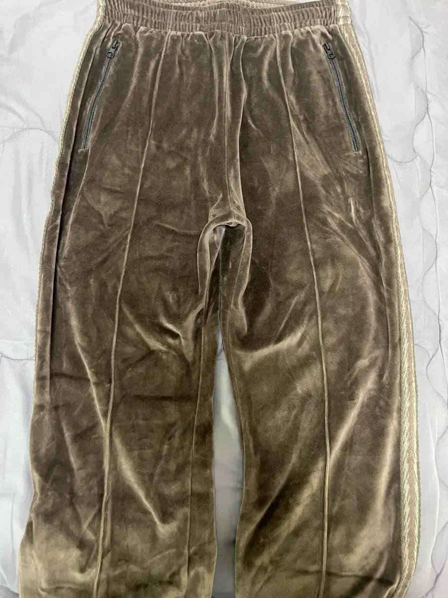Blackout velour pants