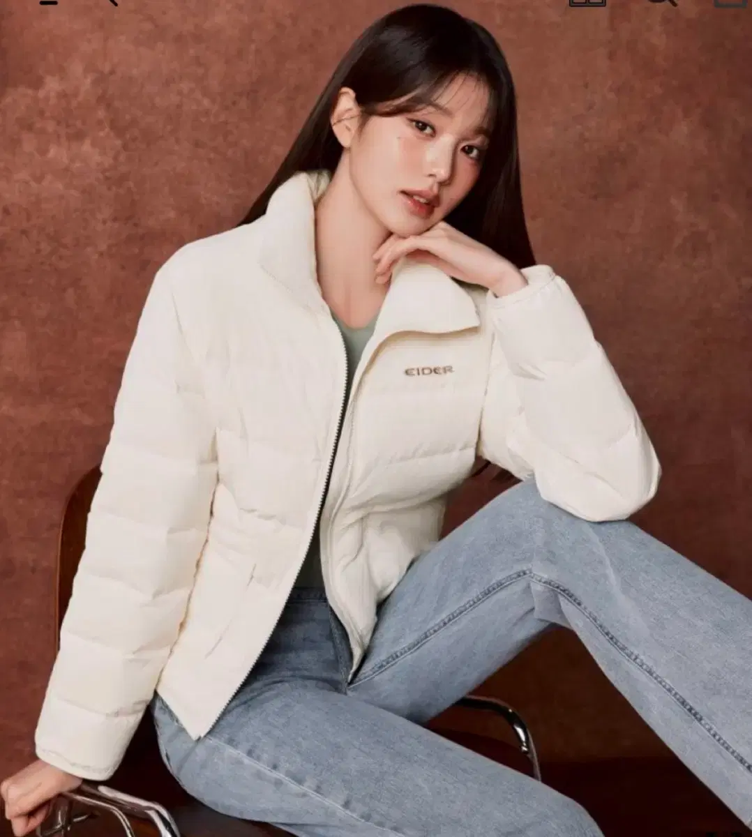 아이더 써모락c 장원영 슬림다운 경량패딩 크림