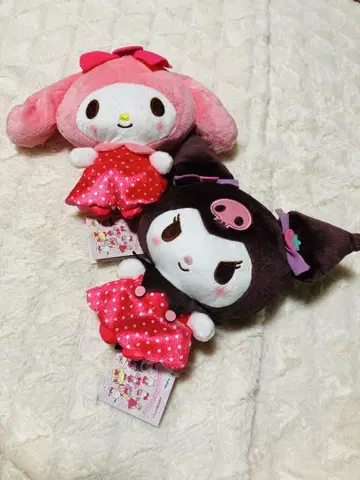 마이멜로디 쿠로미 딸기 신문 봉제 인형 2개 세트