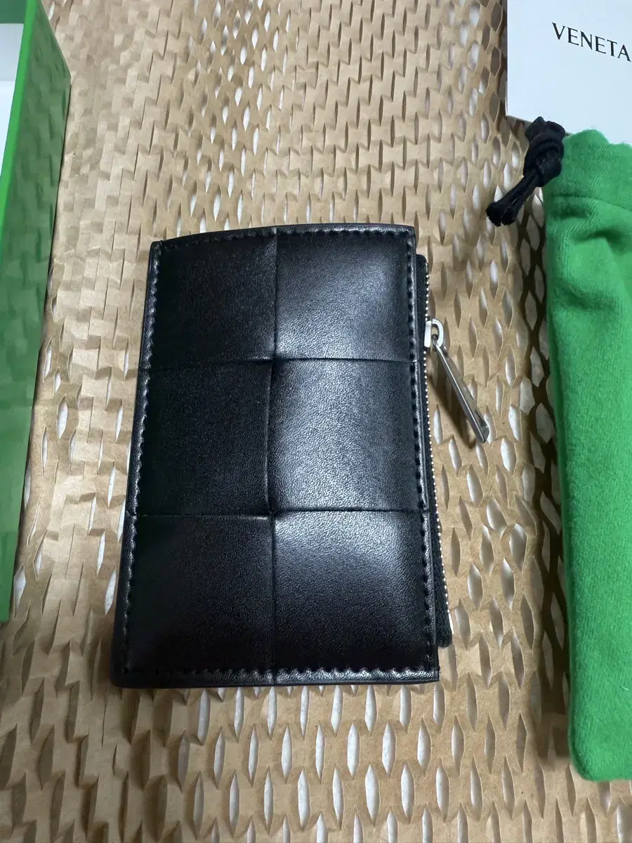 보테가베네타 키 파우치 지갑[새상품]