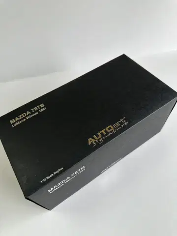 오토 아트 1/18 마쓰다 787B 르망 우승 자동차
