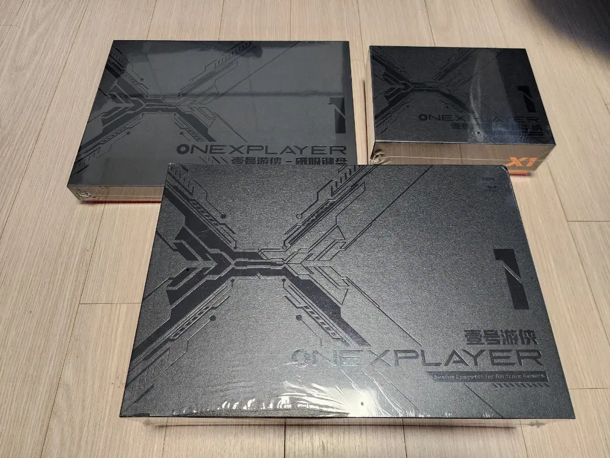 원엑스플레이어 OneXPlayer x1 pro 64gb 2tb 팝니다