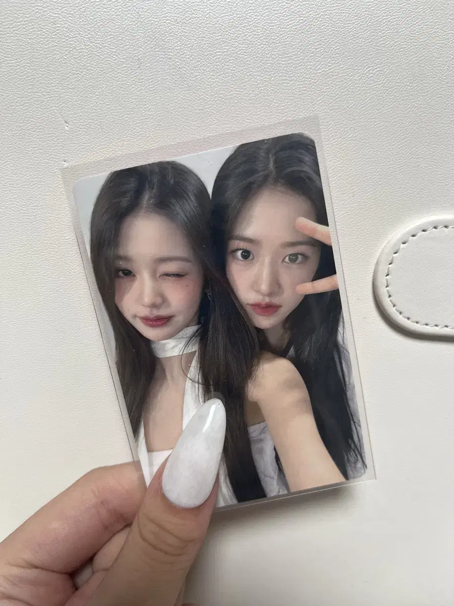 아이브 안유진 장원영포카 팔아요! 얼라이브시리얼한정이벤트특전안녕즈시세킹