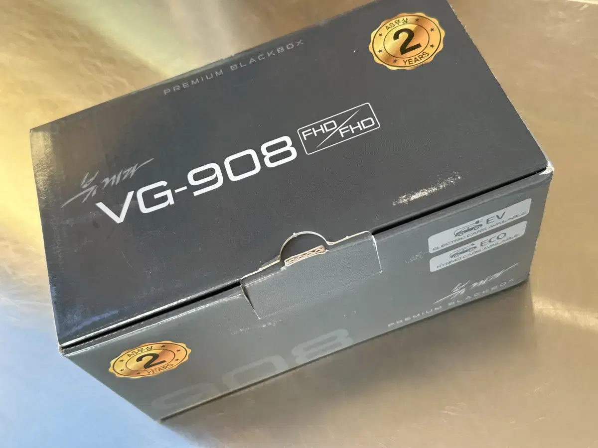 (새상품)뷰게라 VG-908 블랙박스 2채널 판매합니다.