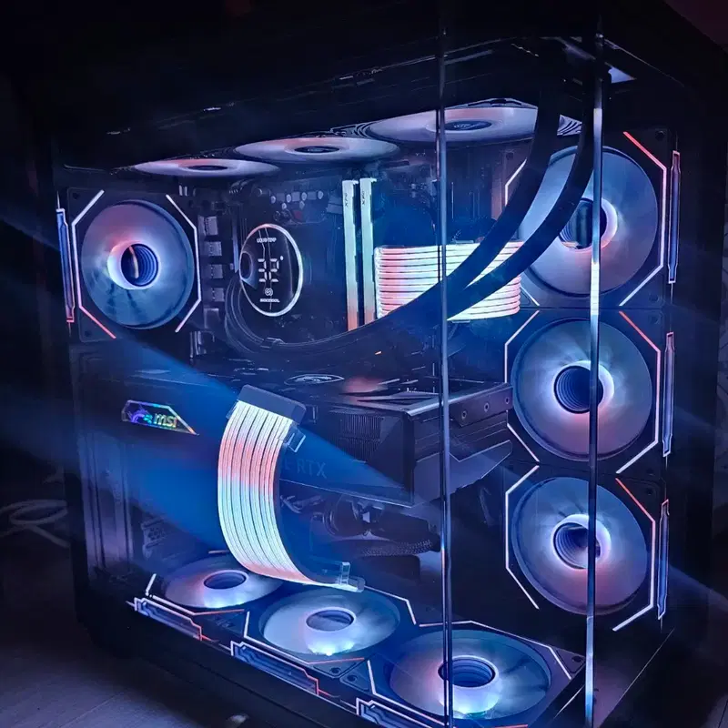 9800X3D RTX5080 솔리드PC팝니다