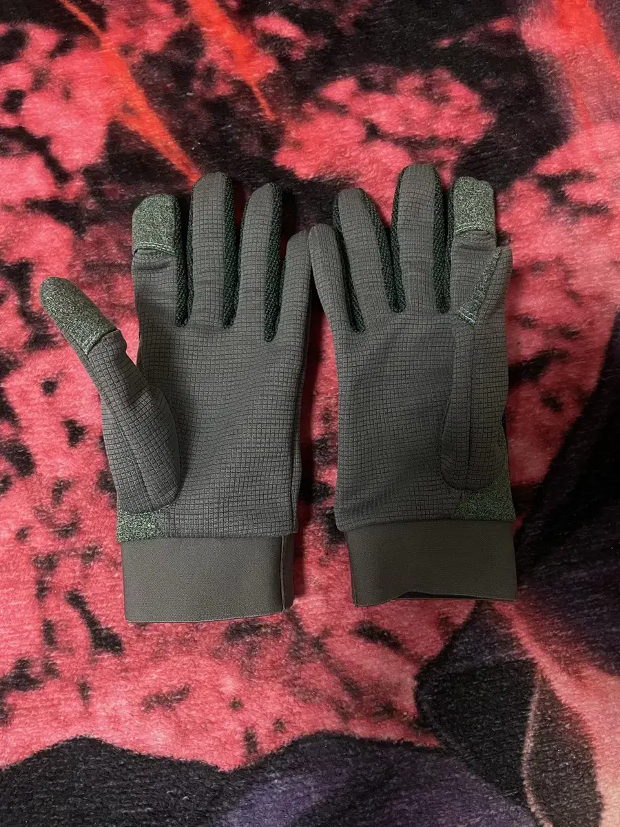 Axleam gloves