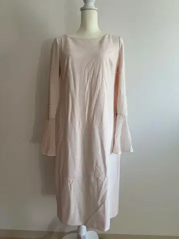 캘빈클라인 CK 큰 사이즈 쉬폰 벨 슬리브 원피스 라이트 핑크