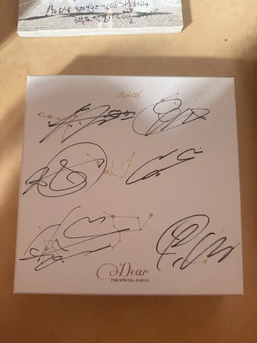 Girls' Day apink Girls' group autograph signature album (sign album)