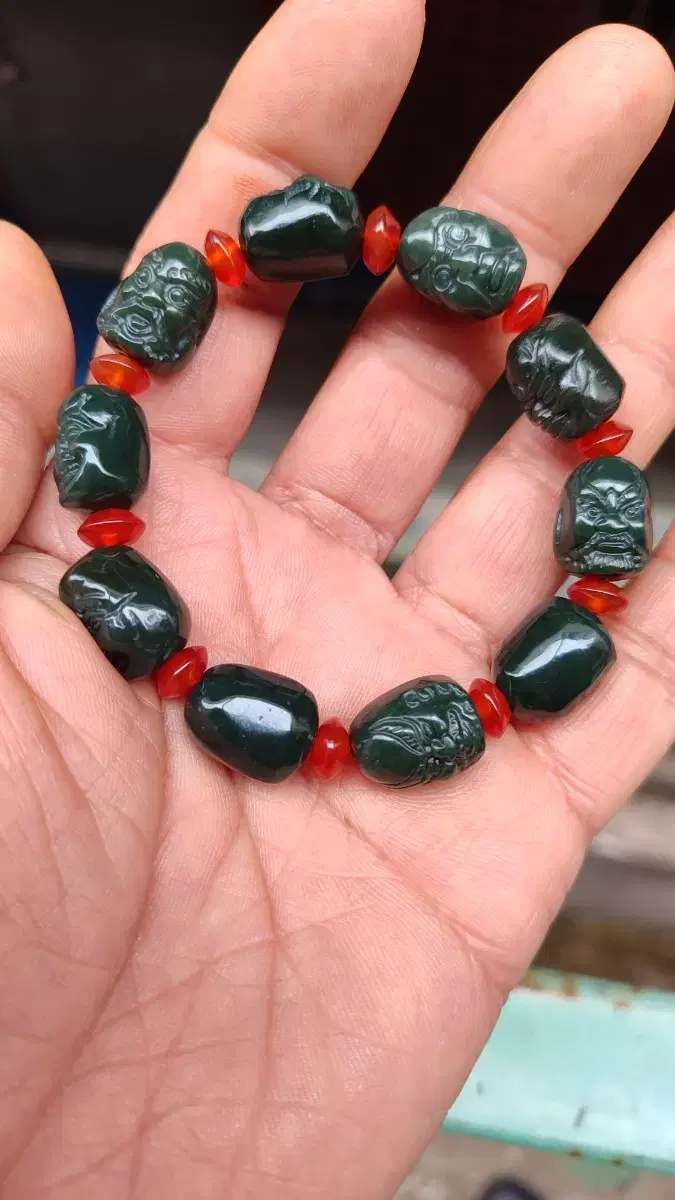 Natural jade bracelet