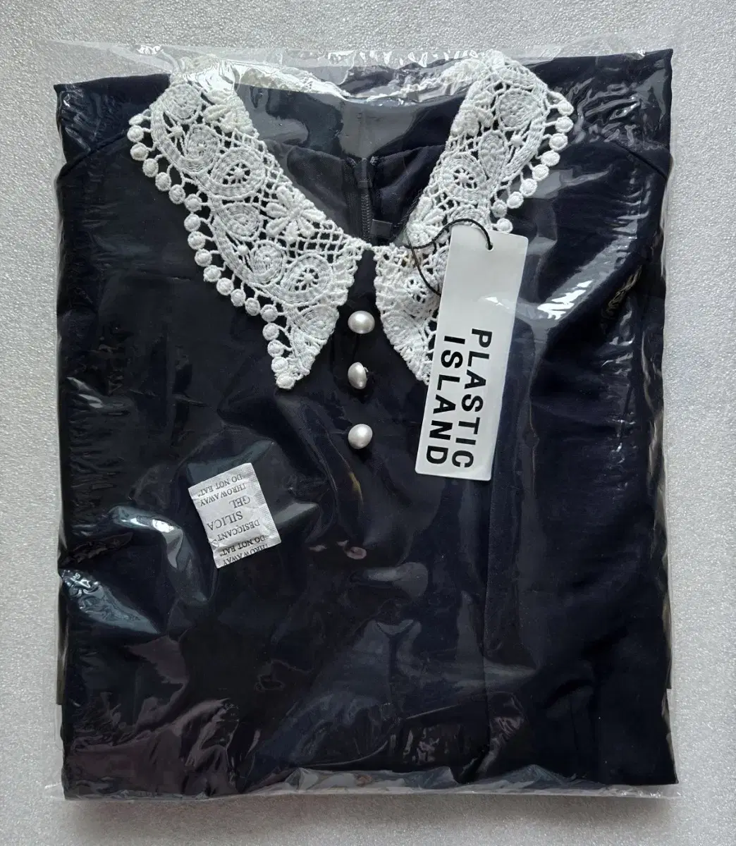 택정가 109,000원 플라스틱 아일랜드 S 원피스