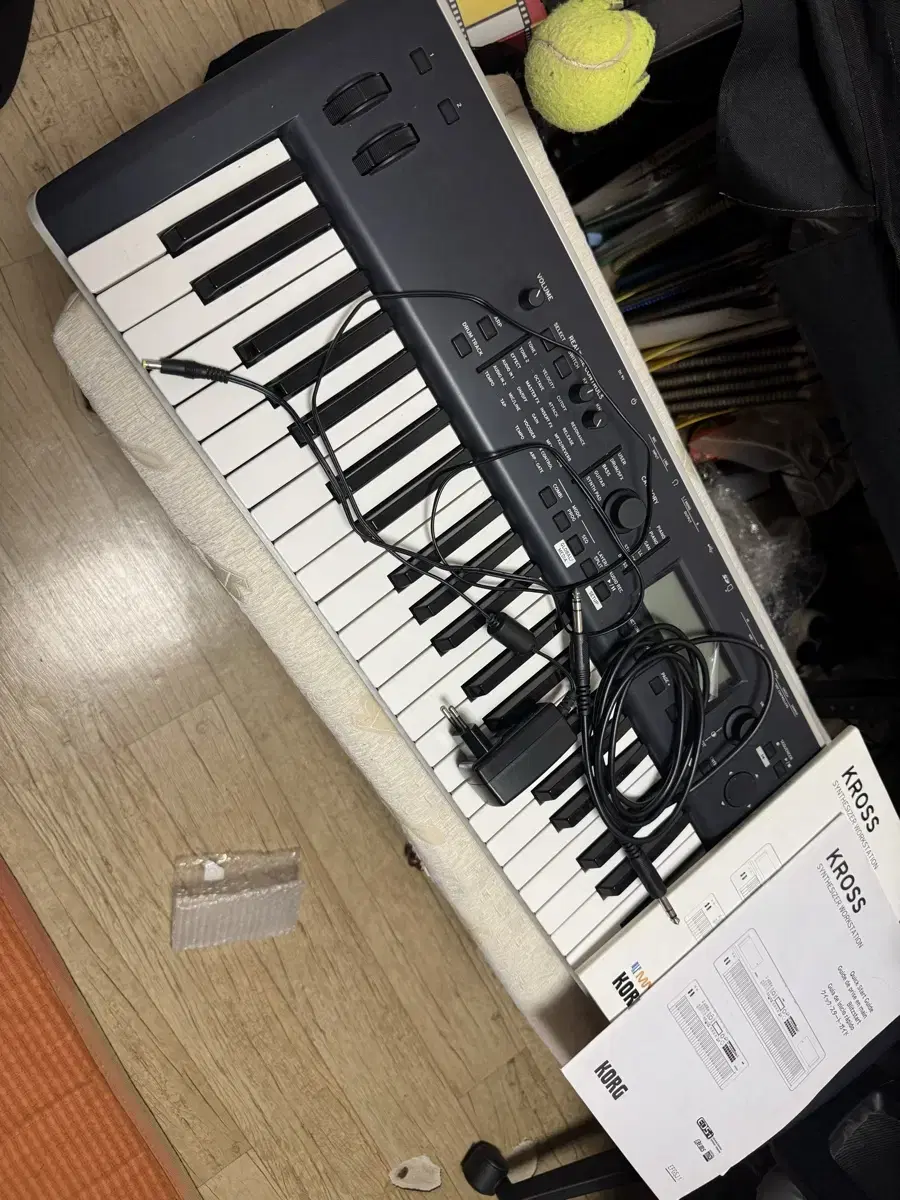 (사진 추가)Korg kross2 61 신디사이저 팝니다