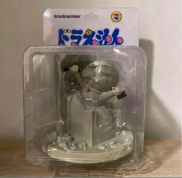 도라에몽 조각가 메디콤 토이(MEDICOM TOY) 피규어