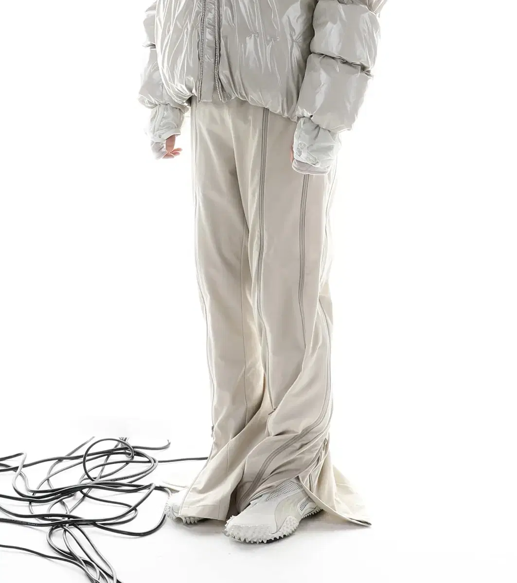 Post-archive-faction pants