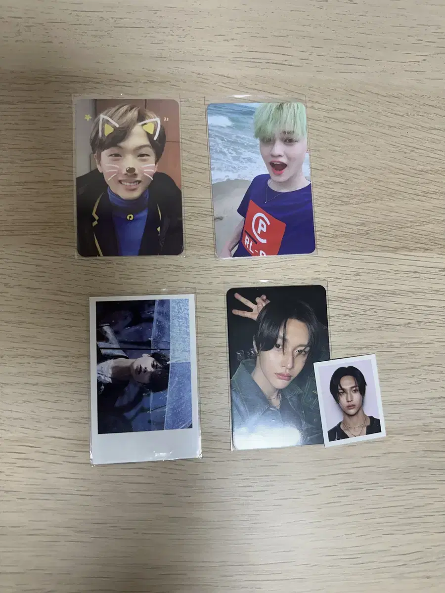 Nct,TXT,라이즈 포카 팔아요!