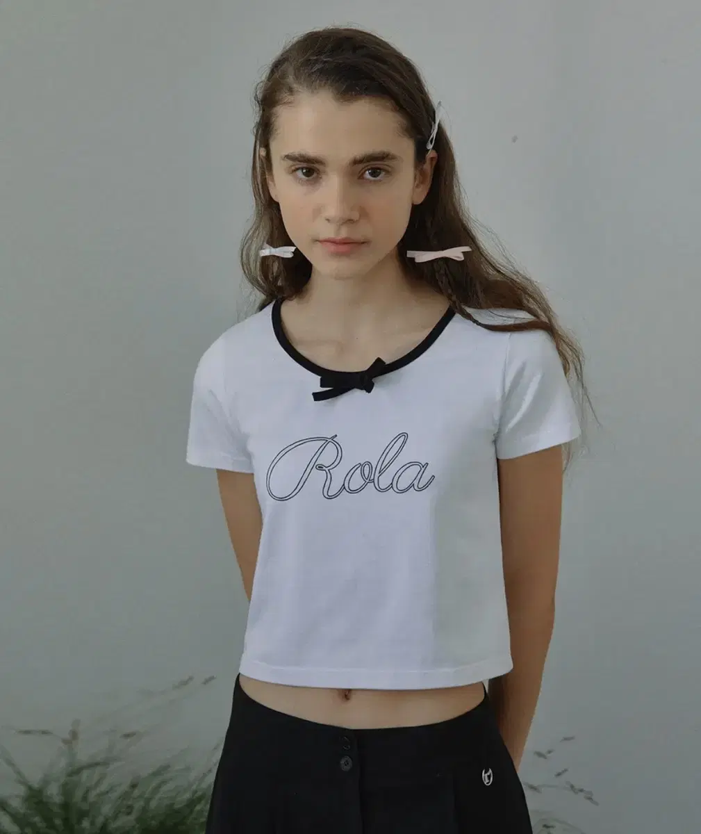 Rolarola 로라로라 리본넥 티셔츠 화이트
