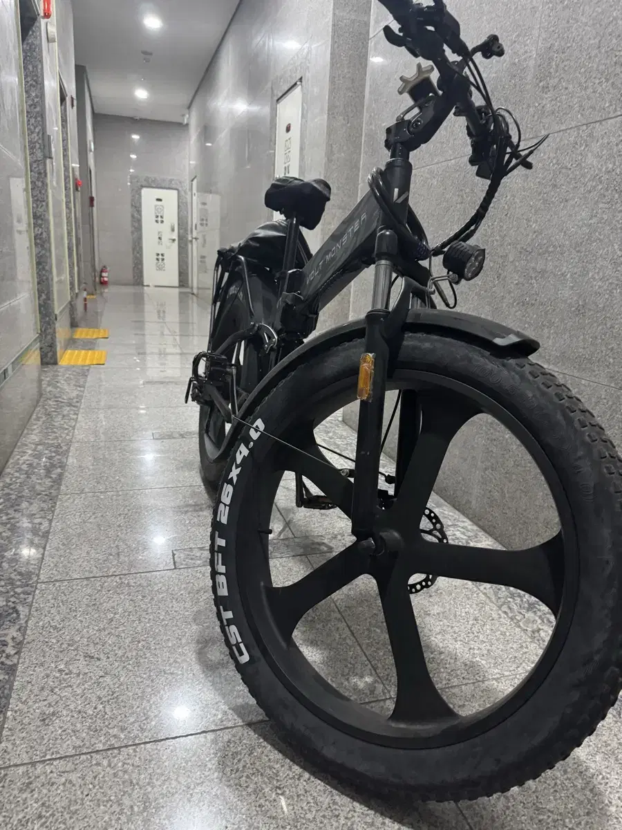 급처 볼트몬스터 팻바이크 판매합니다
