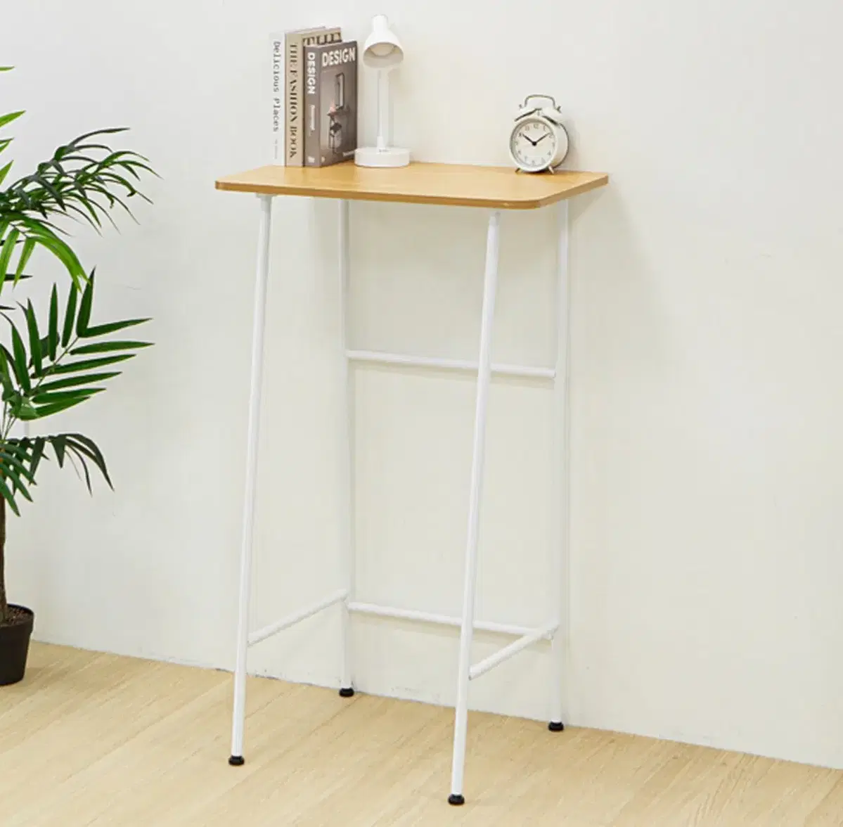 Standing desk