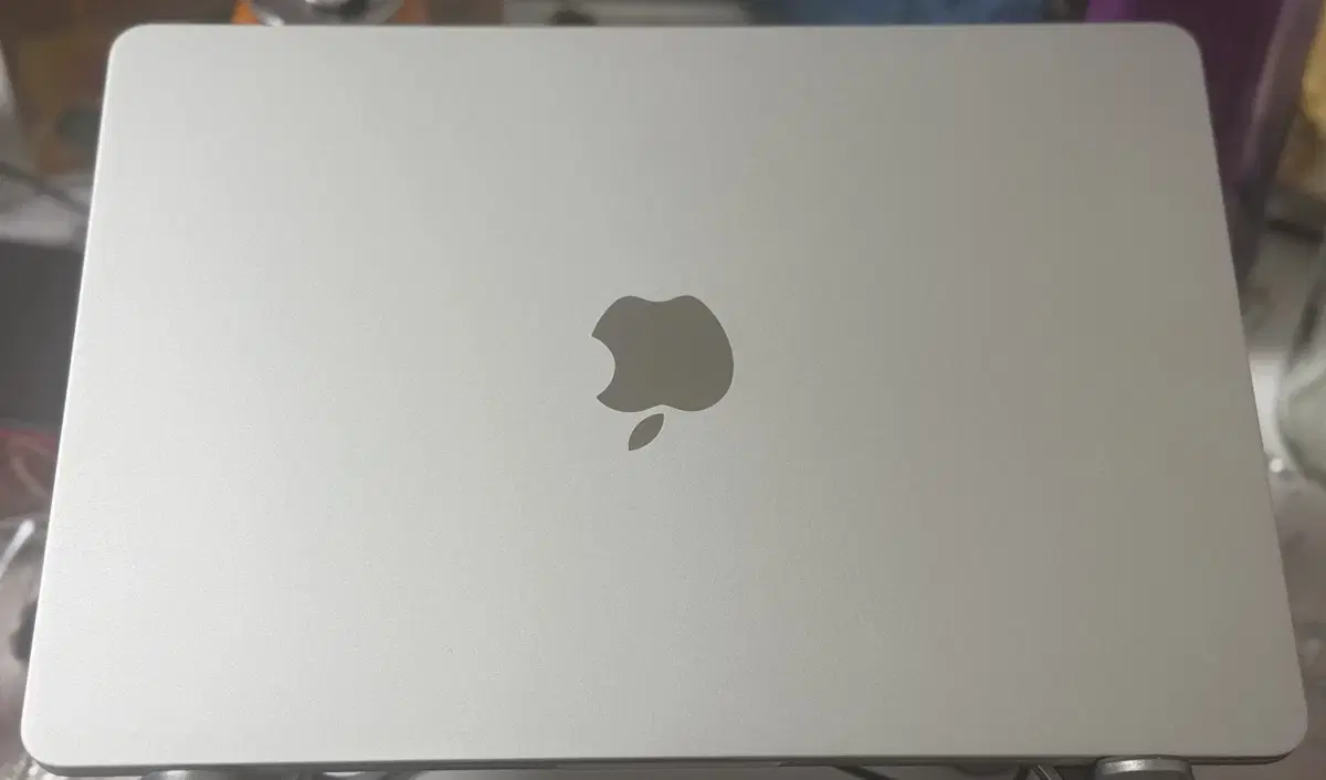 맥북에어 13인치 M3 (램24gb/SSD 512gb)