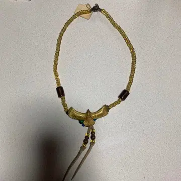 페더 펜던트(놋쇠제) 화이트 하트 골드 비즈