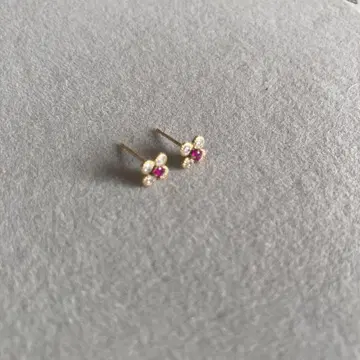 꽃 디자인 루비&CZ 귀걸이(양쪽 귀용)