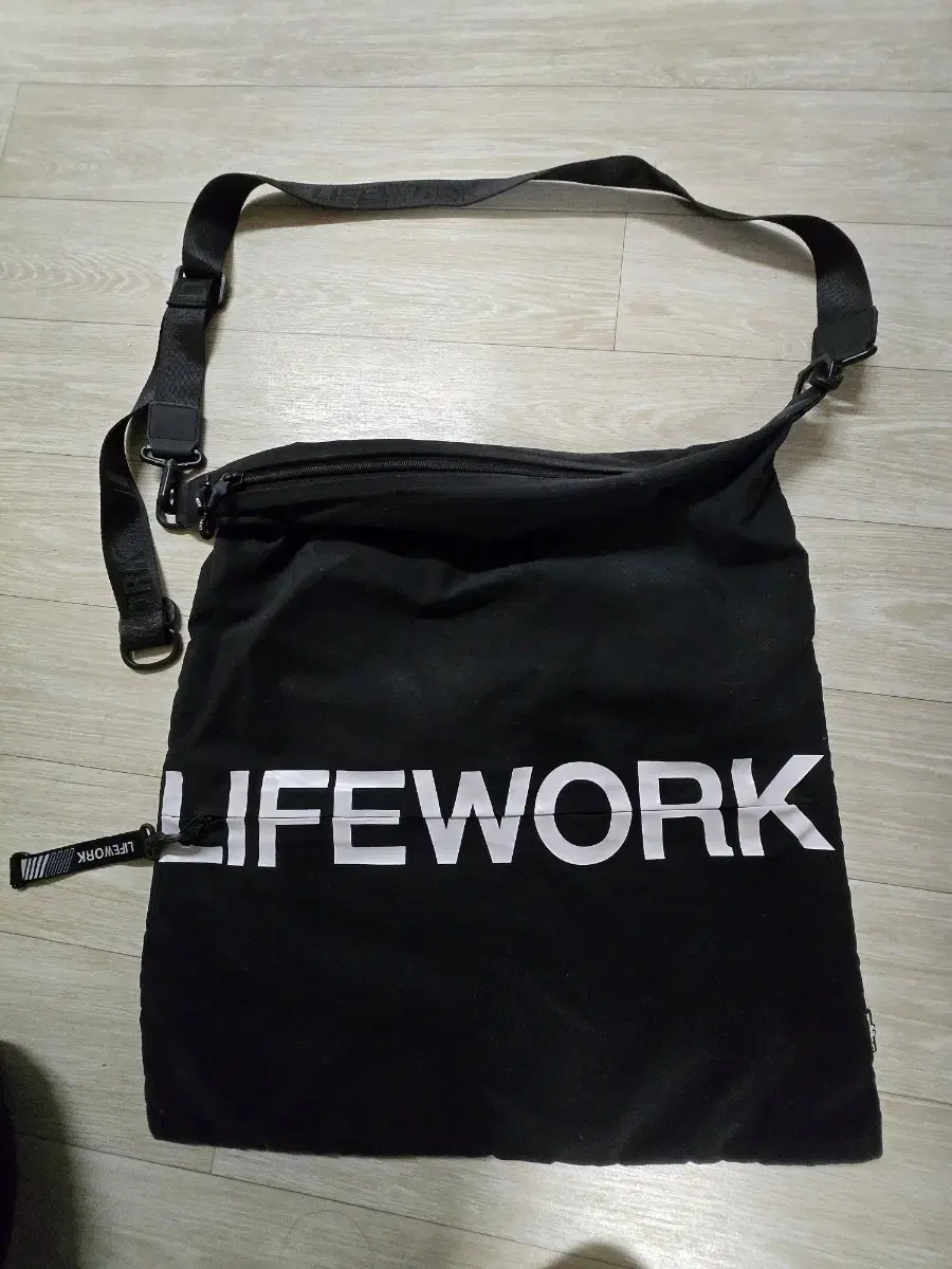 LifeWork Cross Bag