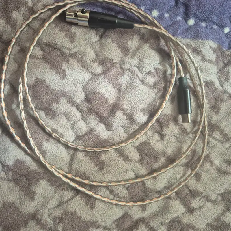 AKG K175 호환 미니 XLR TO C DAC 케이블 팔아요
