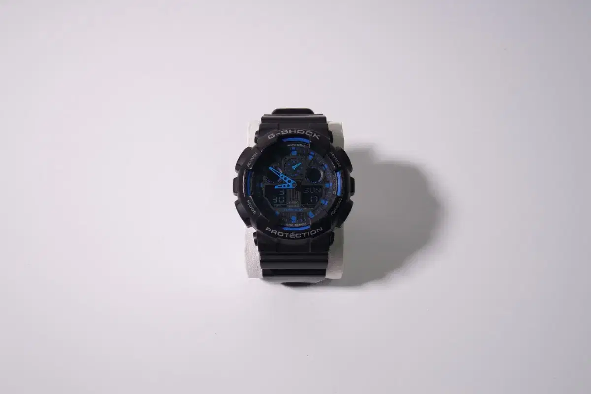 CASIO G-SHOCK GA-100