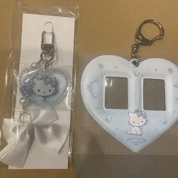 산리오 미니 스티커 케이스 참이 달린 키링 챠미 키티