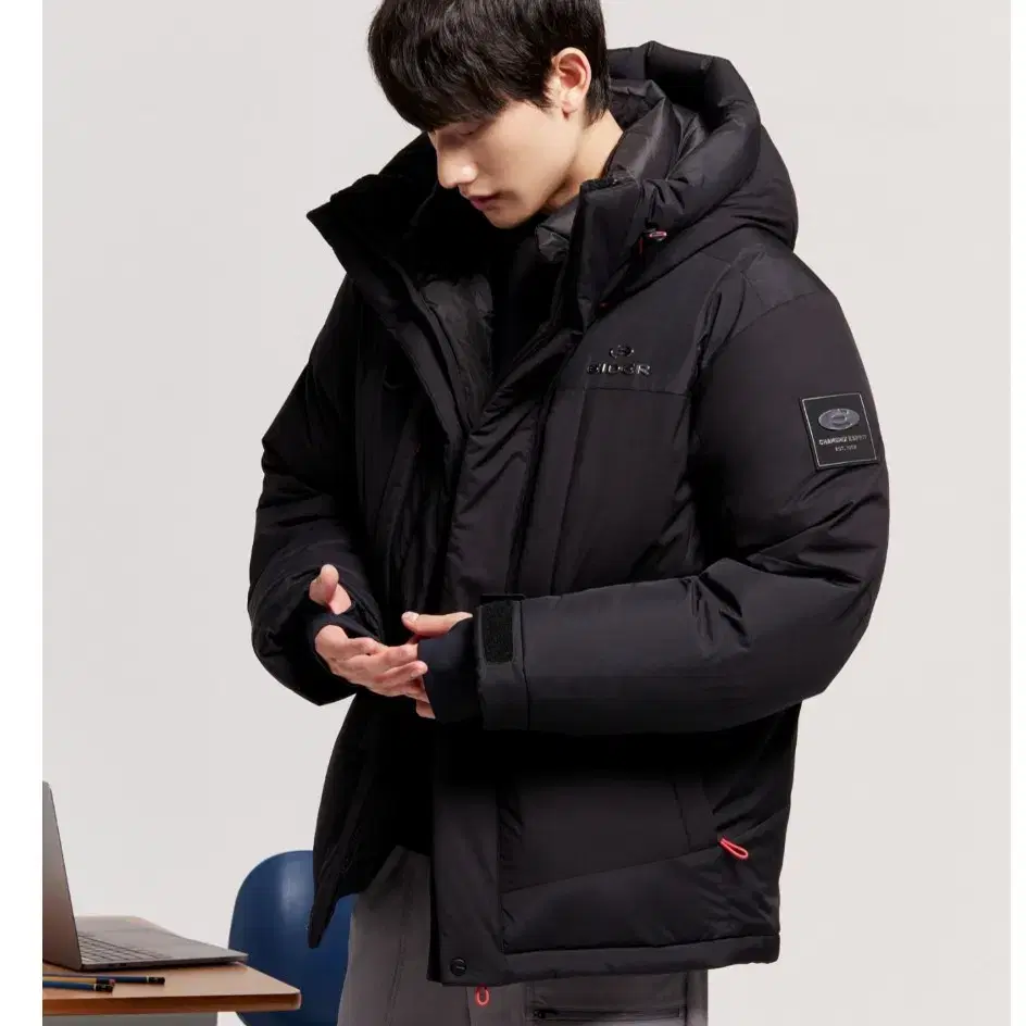 헤비급 패딩 아이더 캄피로 XL 새제품급 팝니다. 마지막 가격다운