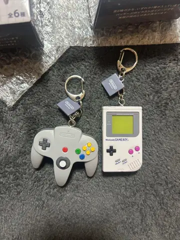 닌텐도 뮤지엄 게임보이 닌텐도 64 키링