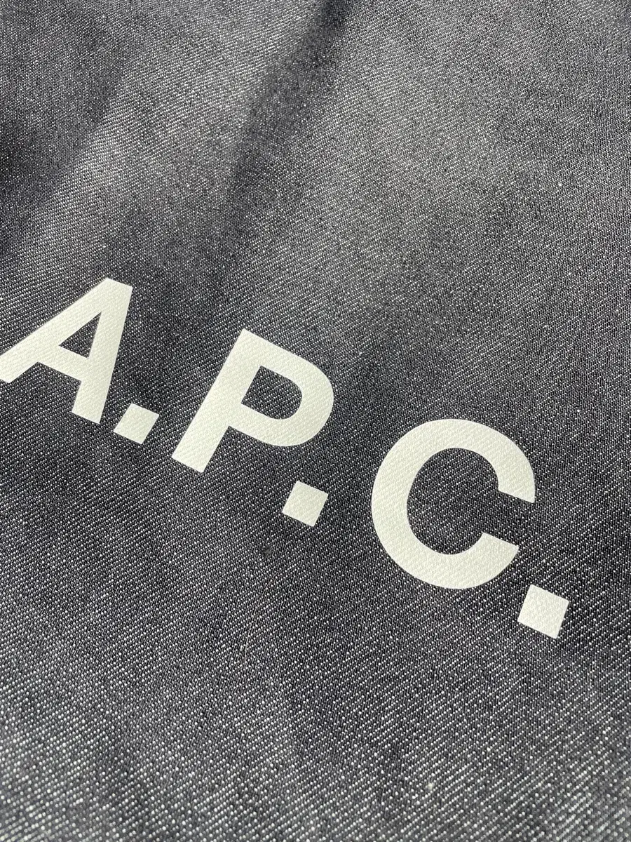 A.P.C 아페쎄 니논 데님 숄더