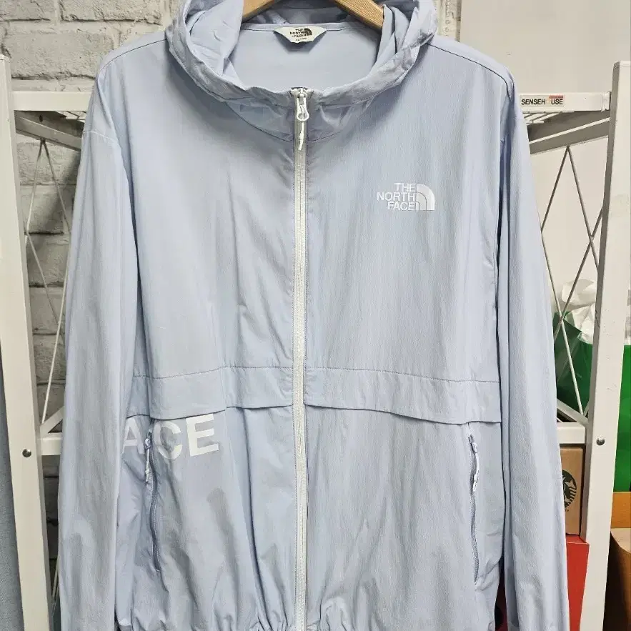 노스페이스 남성 바람막이 105  아이스런 자켓 MK03