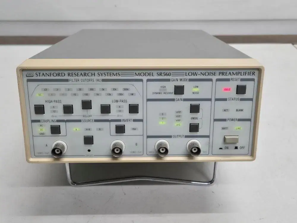 Stanford Research Systems SR560 프리앰프=