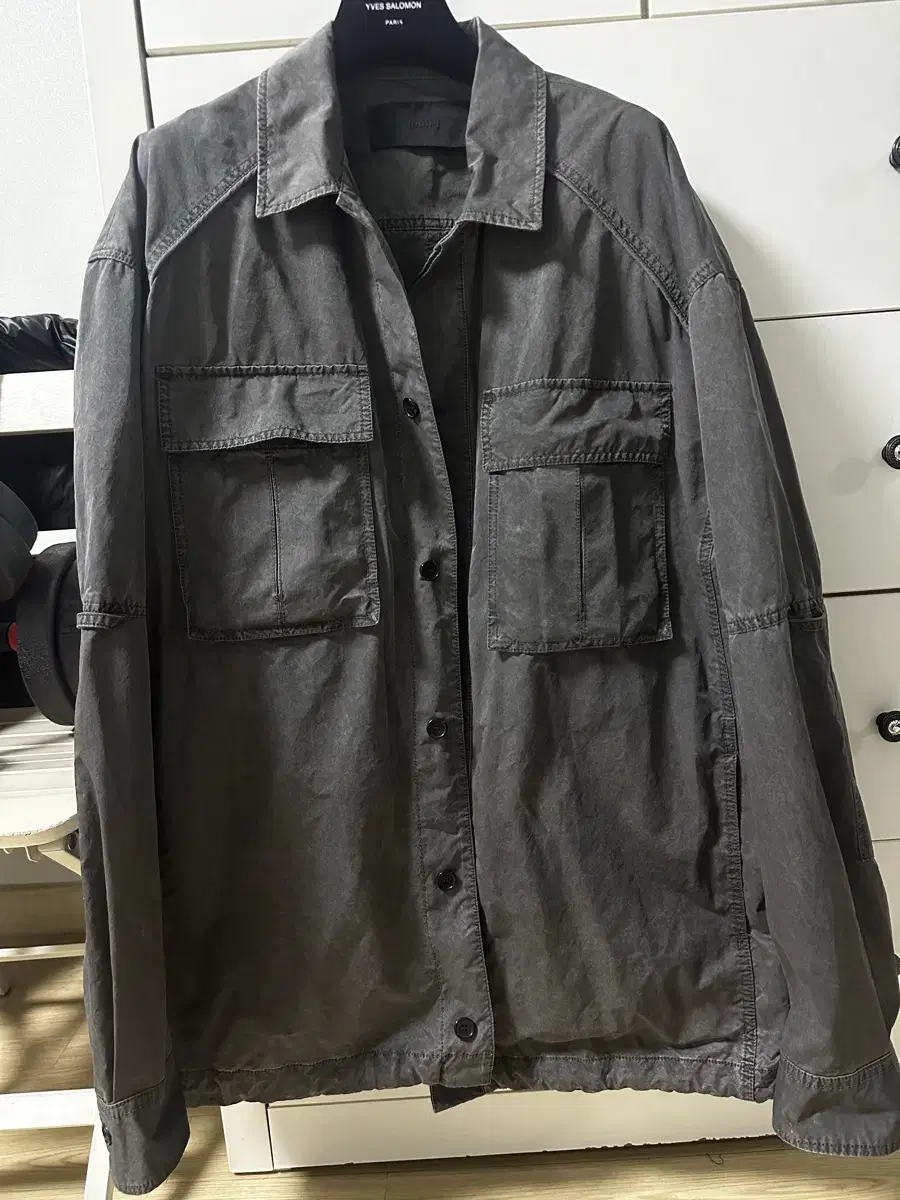 준지 22fw 그레이 가먼트다잉 아웃포켓 셔츠 50