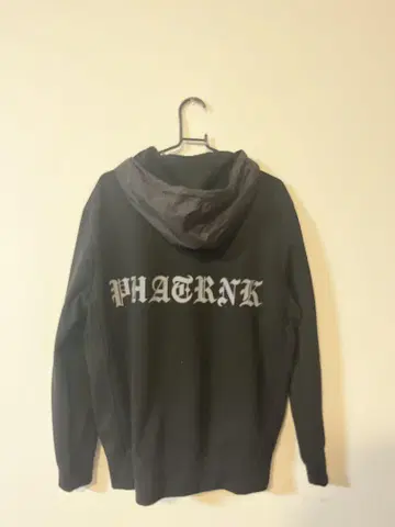 PHATRNK 후드 부착 후드티 블랙