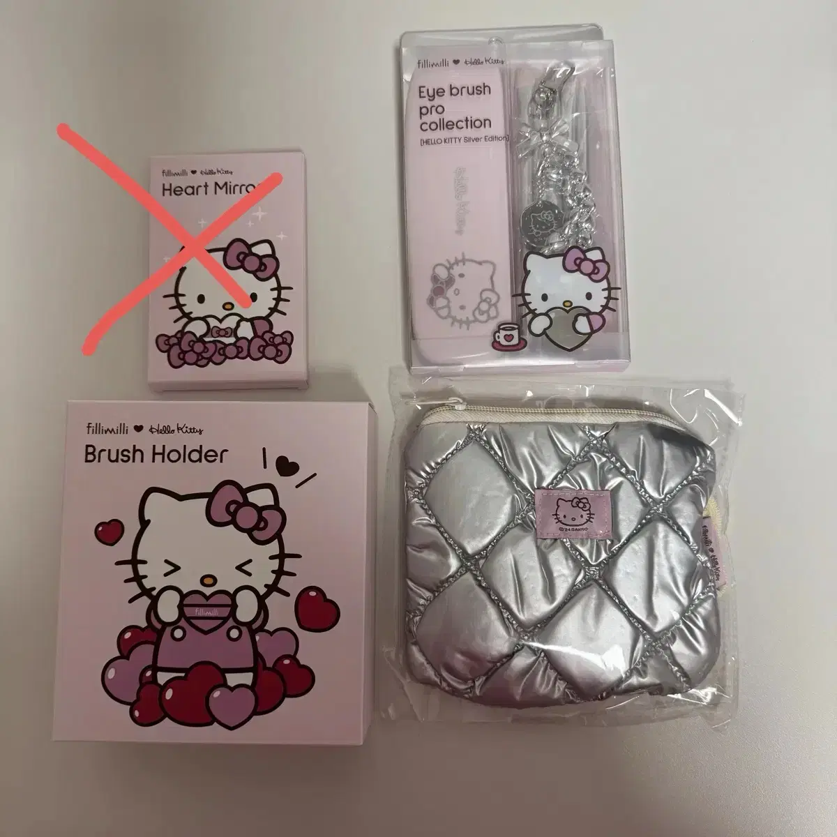 필리밀리 헬로키티 브러쉬, 브러시거치대, 실버파우치 키링 거울