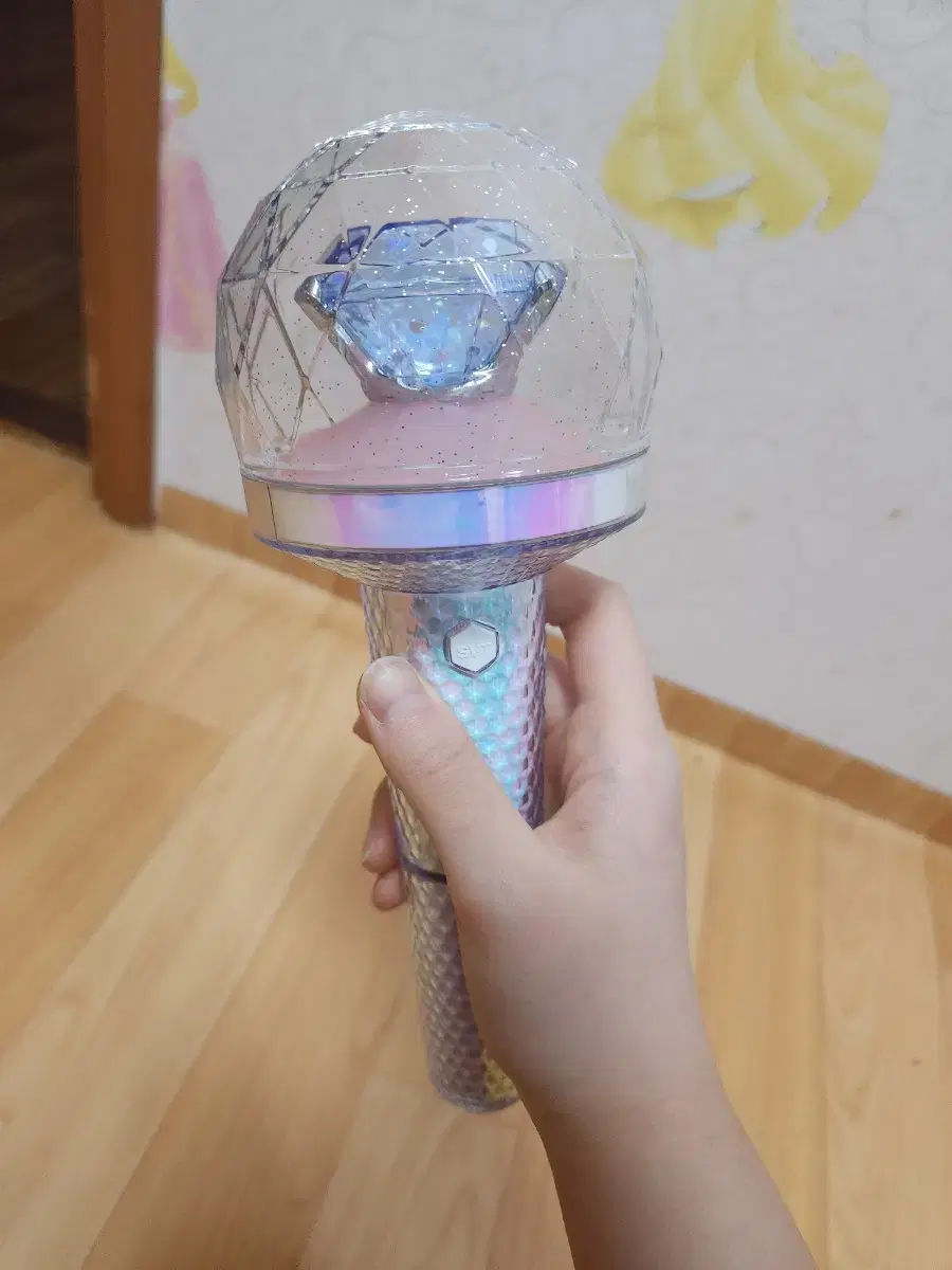 세븐틴 응원봉 (뉴럿봉)
