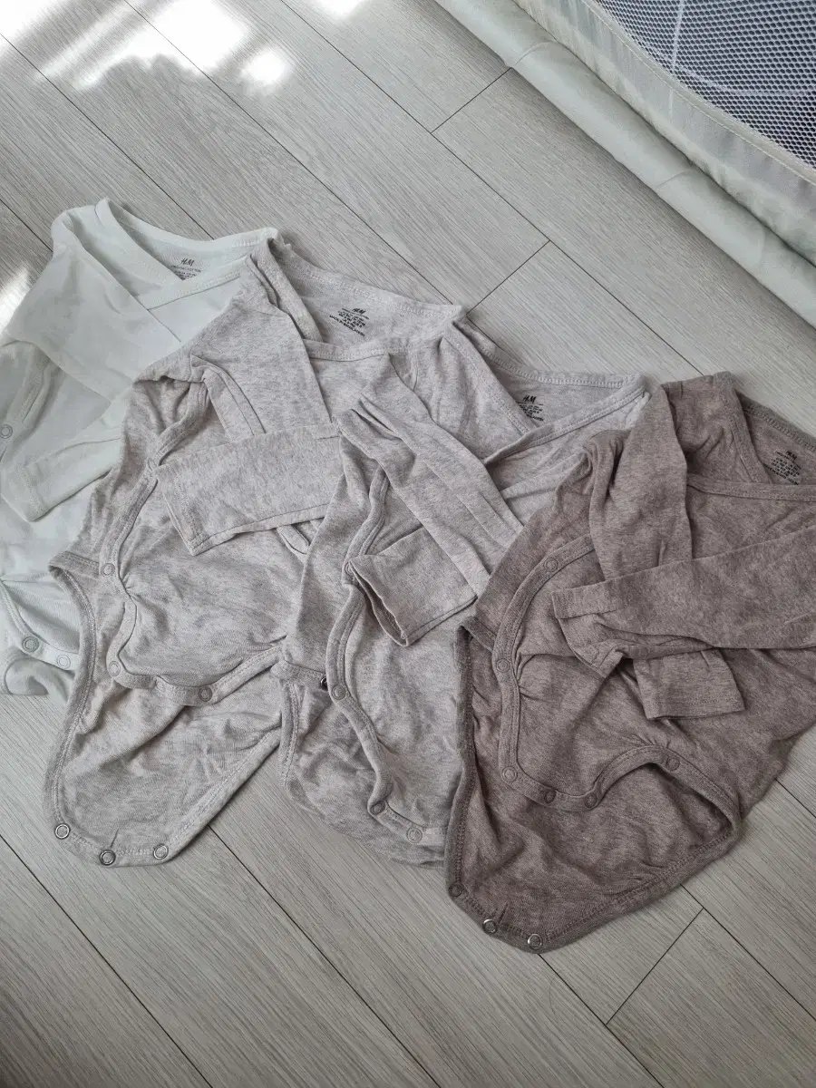 h&m 바디수트 4장 일괄