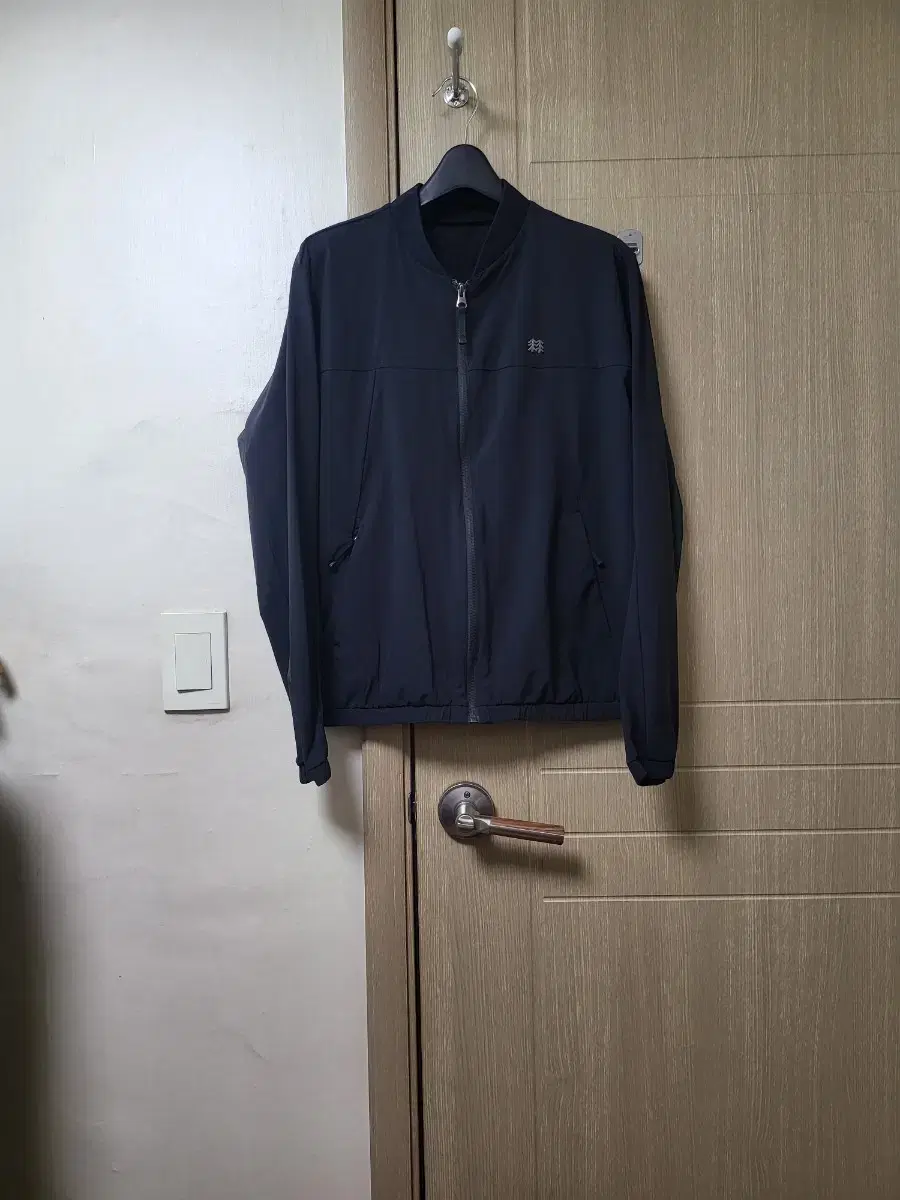 코오롱 여성 바람막이 100