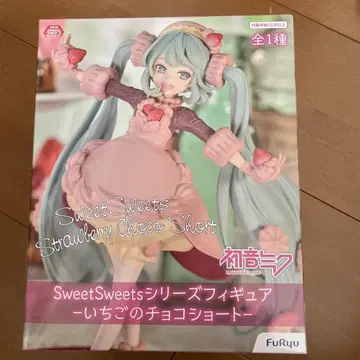 SweetSweets 딸기 초코 숏바 하츠네 미쿠 피규어