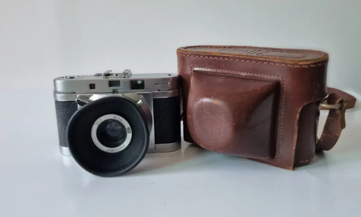 Agilux Agimatic 35mm 필름 카메라,  영국제