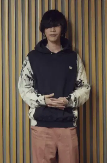 Heron Preston 후드티(미즈키 하야부사 착용)