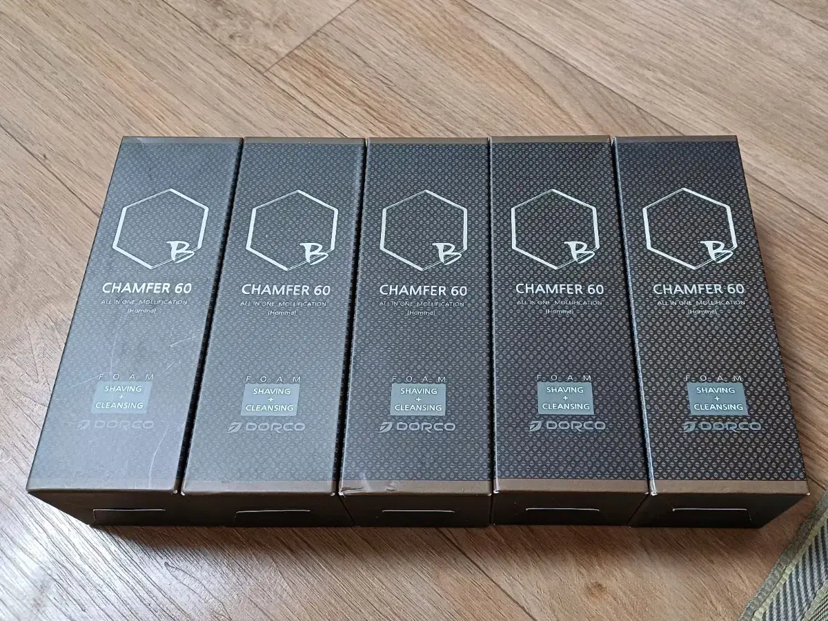 도루코 도르코 쉐이빙 면도크림 팝니다