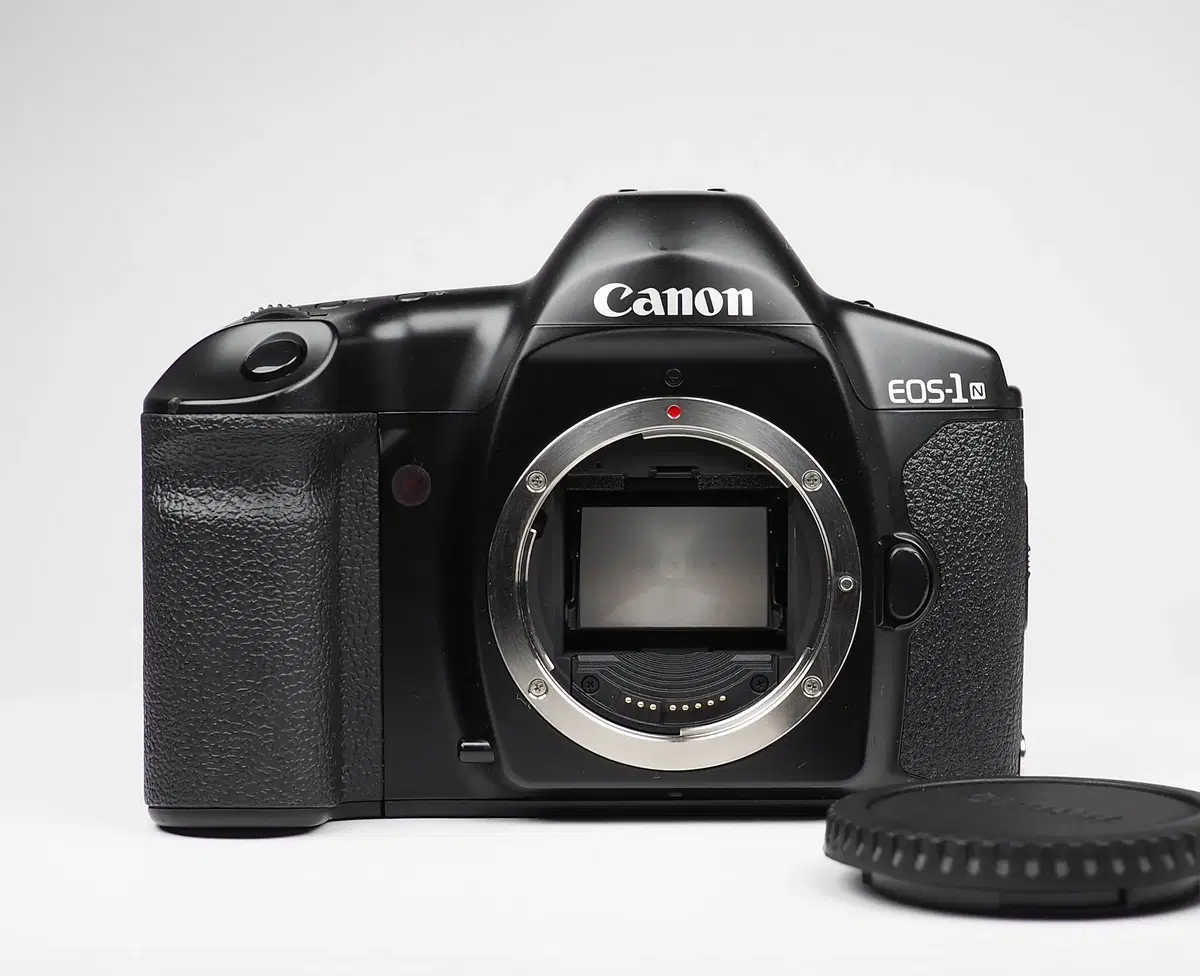 캐논 EOS-1n 필름카메라 A급 240***