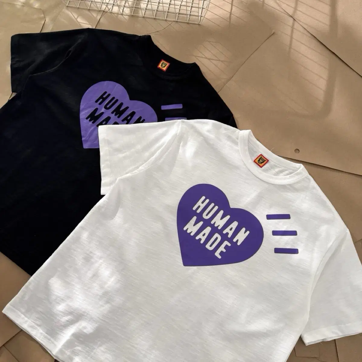 HumanMade 휴먼메이드 반팔 티셔츠 남여공용 블랙 화이트 퍼플
